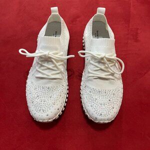 Bernie Mav Gravity Crystal White Shoe Size 39